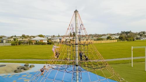651843 0624 clutha balclutha family time 110 web size 1920px